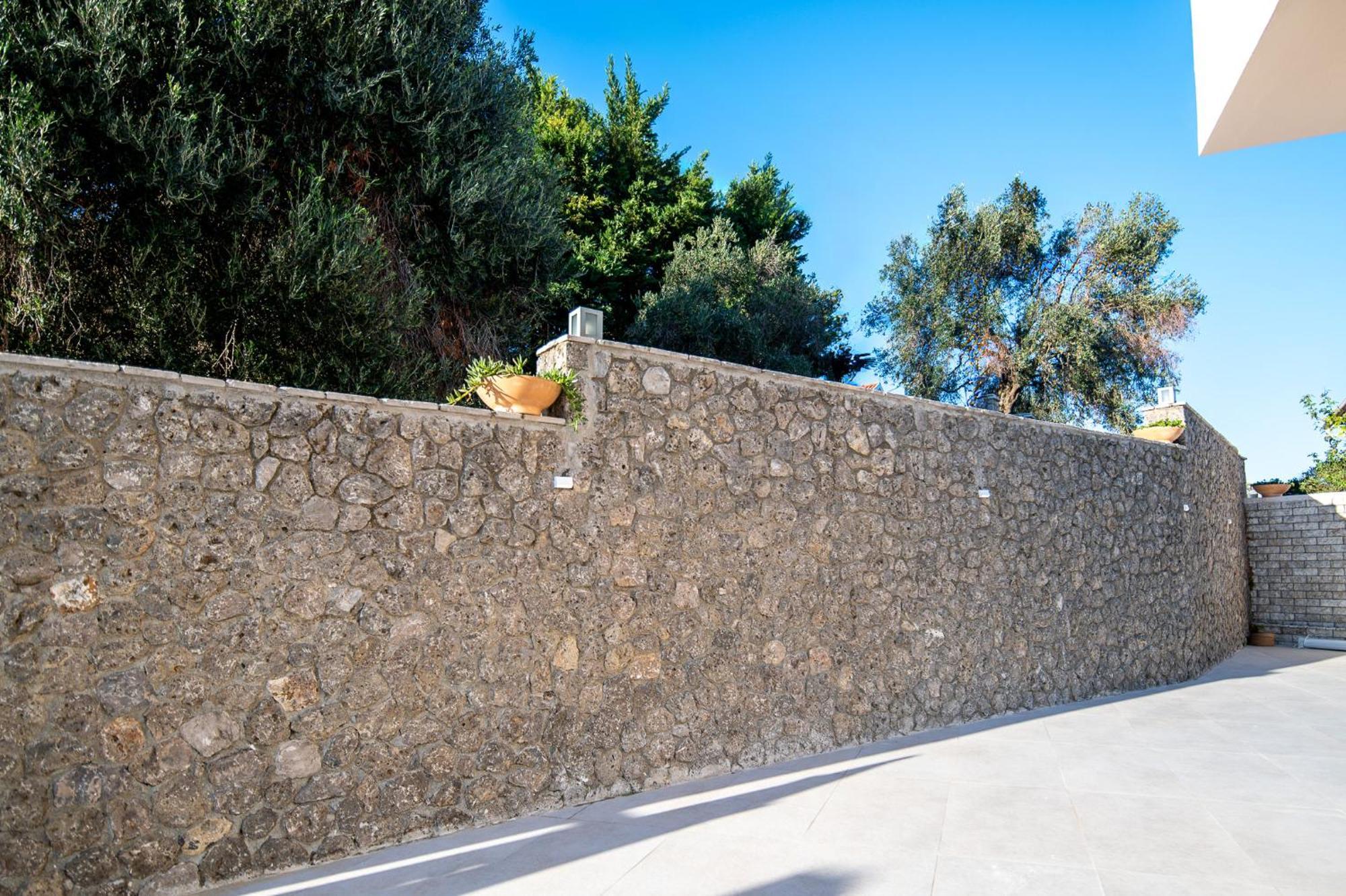 Achillion Luxury Corfu Villa & Suites เปรามา ภายนอก รูปภาพ